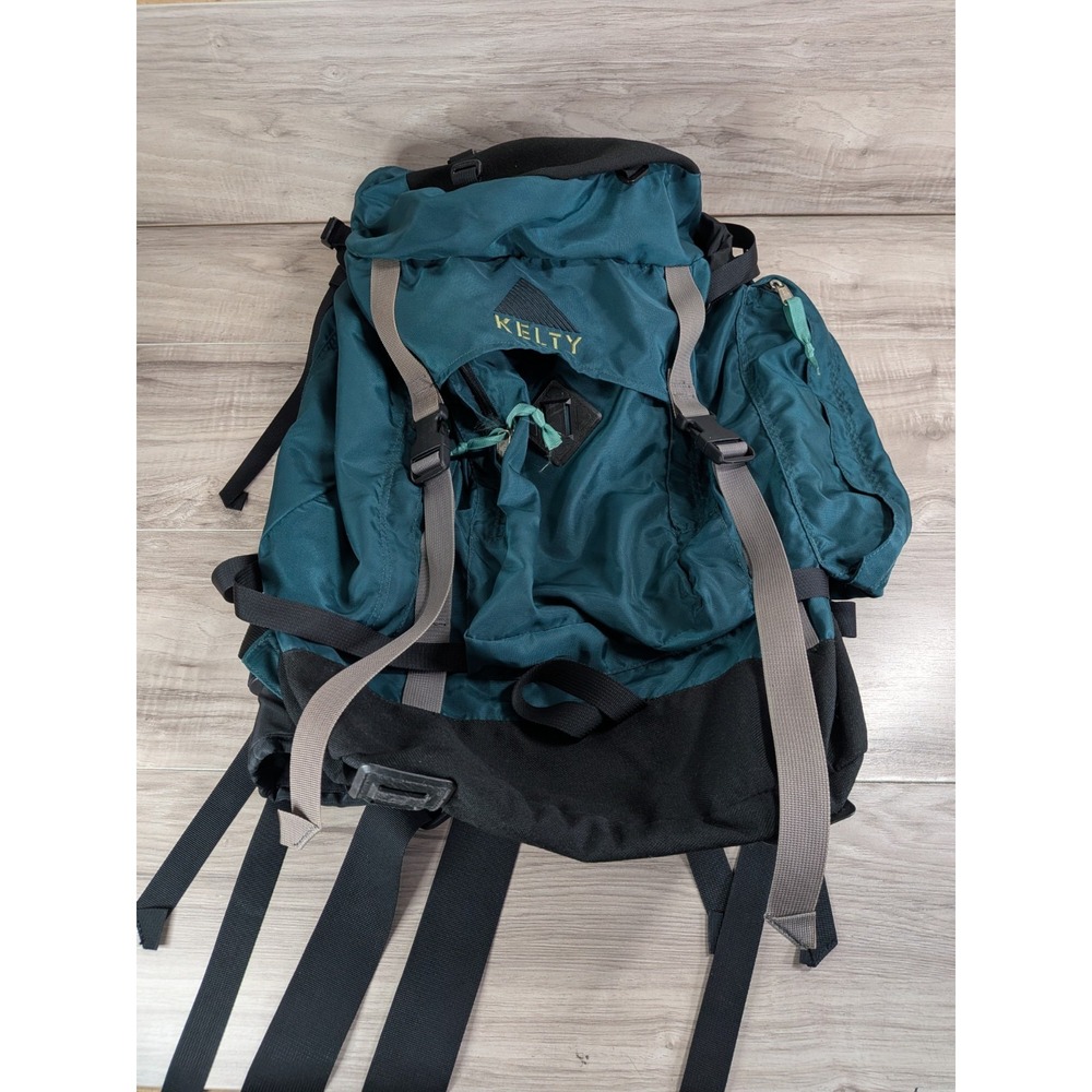 Vintage KELTY Backpack  MORAINE 5 Pockets Large GREEN Color 90s
